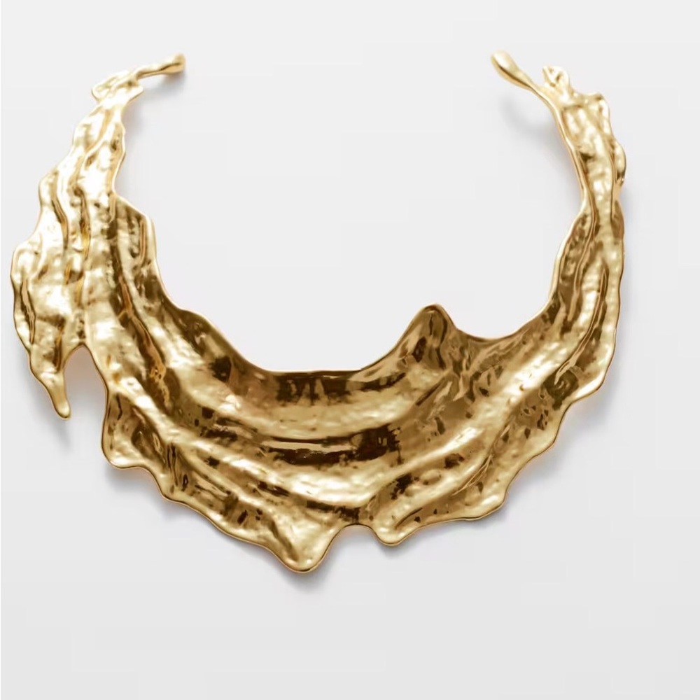 & Other Stories Gold Cuff Necklace